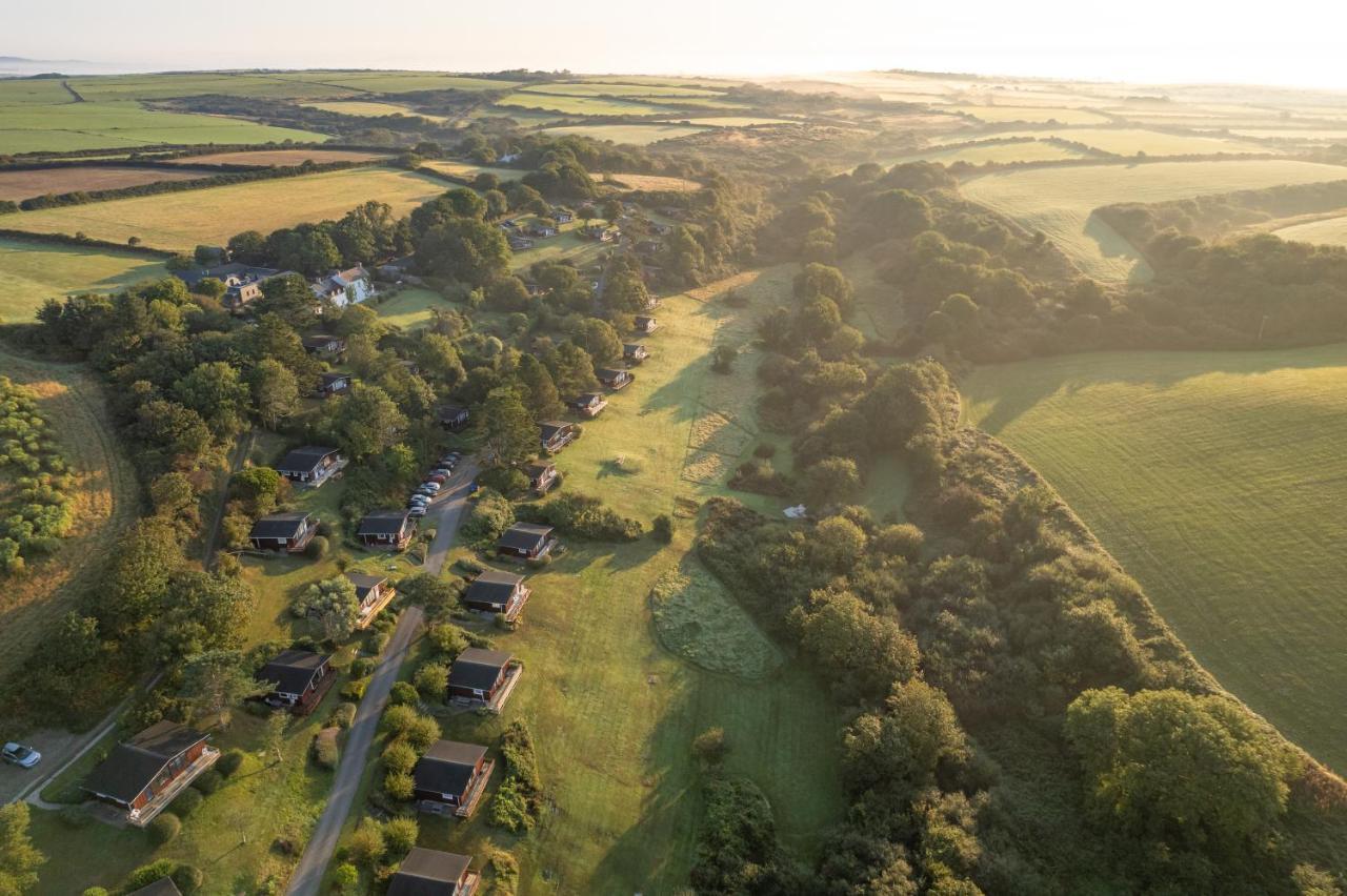 Timber Hill Self Catering Cedar Lodges Broad Haven Zewnętrze zdjęcie